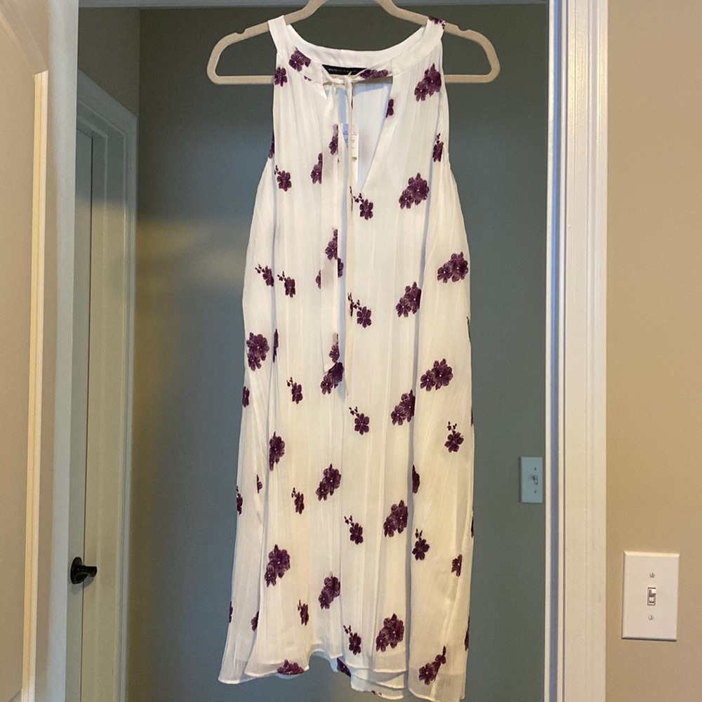 White House black market purple flower flowy dress